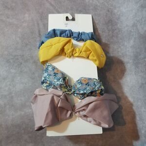 ‎Set of 4 Hair Scrunchies Brand New